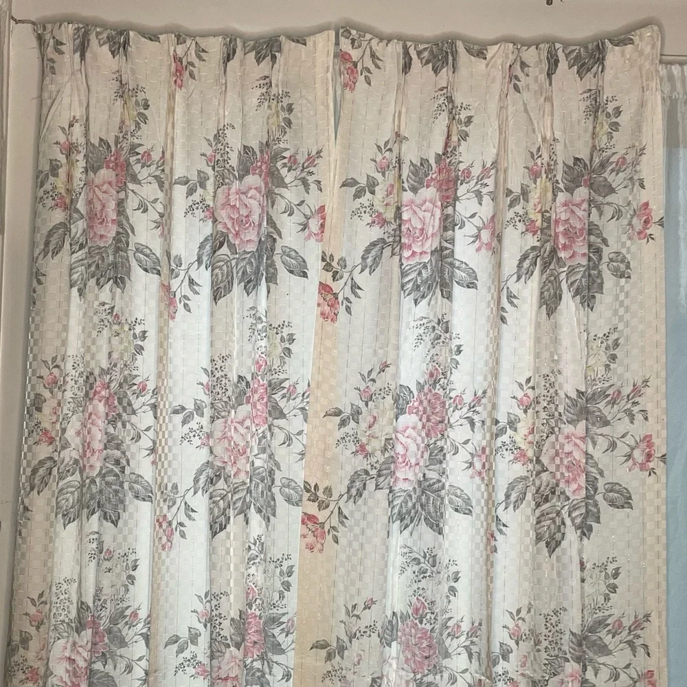 Vintage Handmade Pinch Pleated Drapes 84